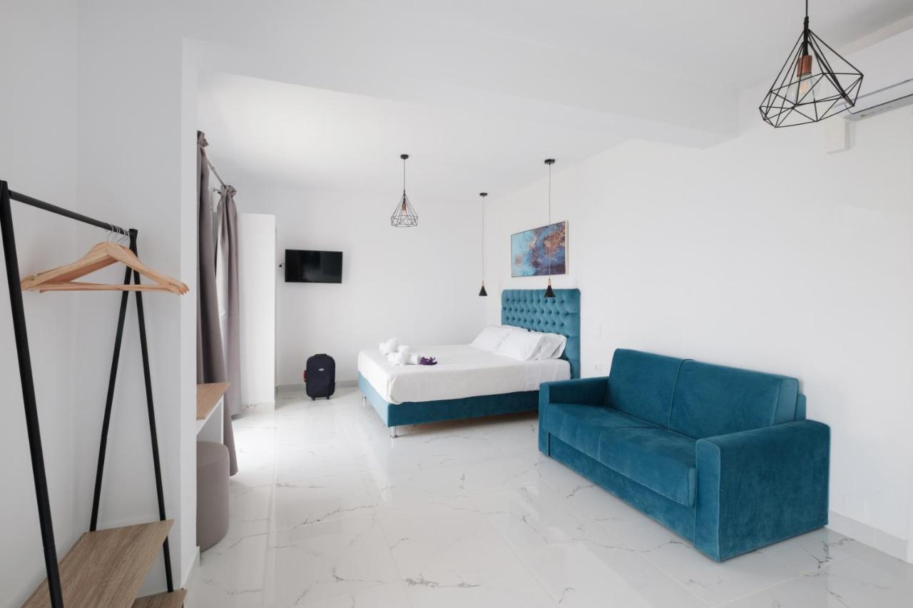 Diamond Arillas Luxury Apartments エクステリア 写真